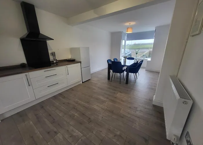 Spacious Family Seaside Home